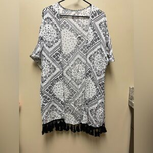 Women's Patterned Kimono Top